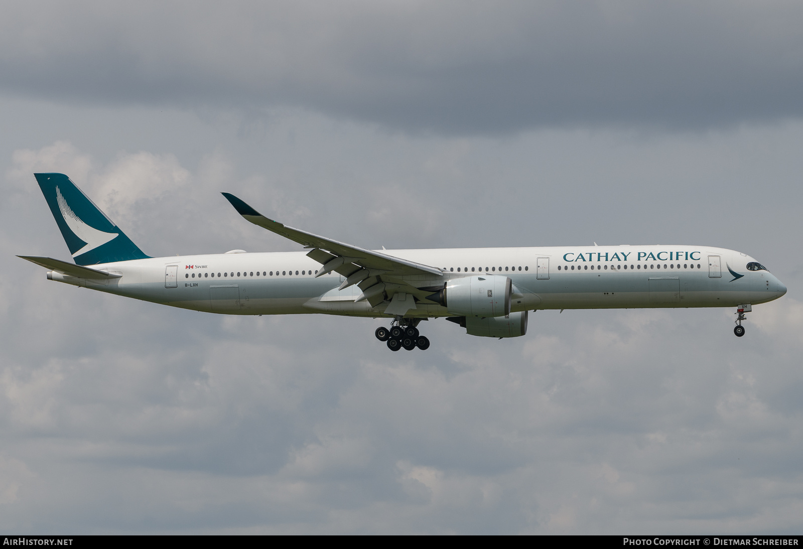 Aircraft Photo of B-LXH | Airbus A350-1041 | Cathay Pacific Airways | AirHistory.net #721885