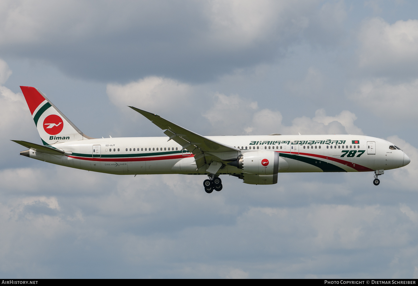 Aircraft Photo of S2-AJY | Boeing 787-9 Dreamliner | Biman Bangladesh Airlines | AirHistory.net #721927