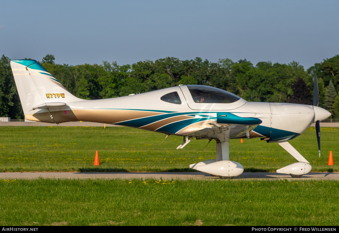Aircraft Photo of N77PW | Arion Lightning XS | AirHistory.net #721956