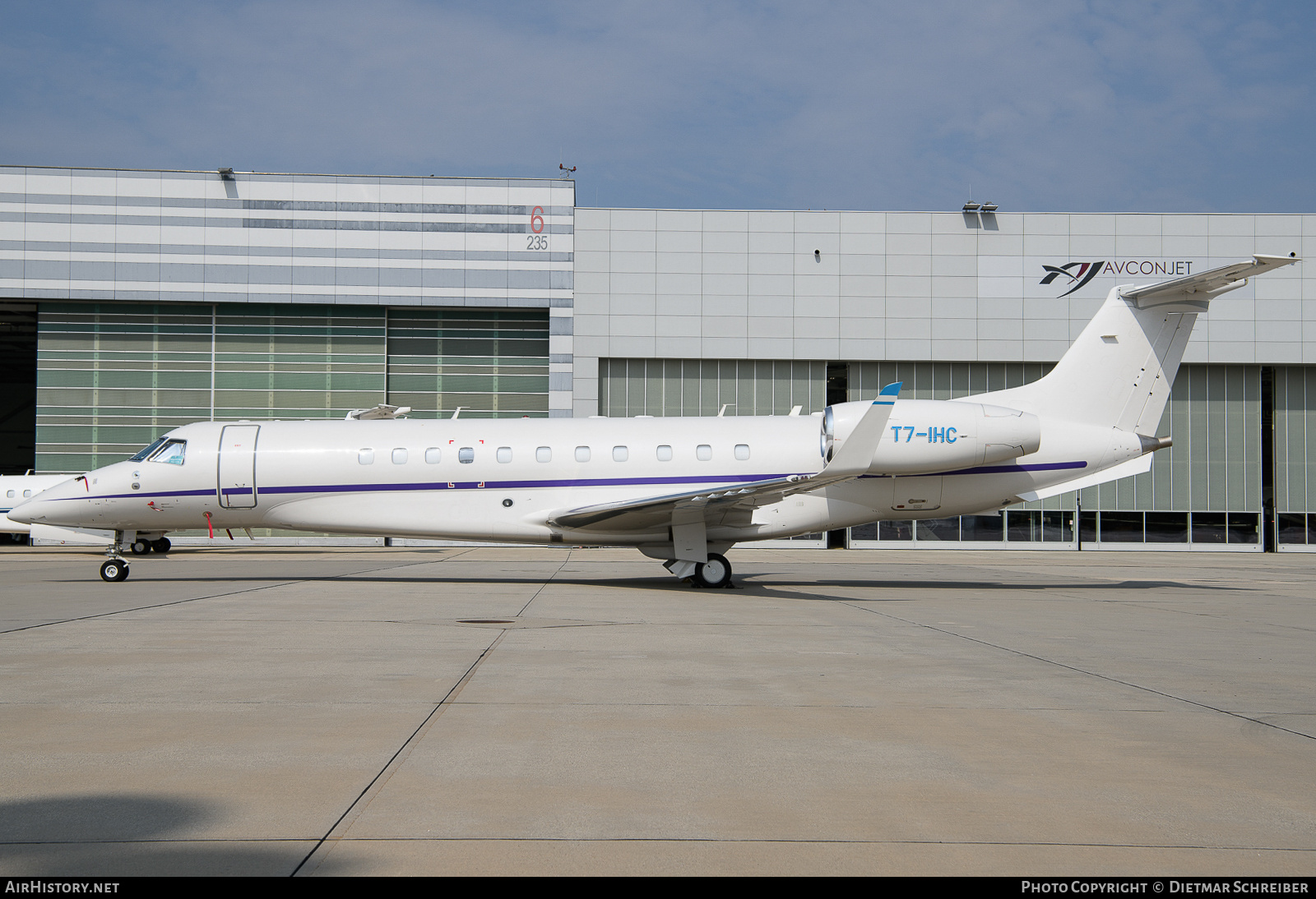 Aircraft Photo of T7-IHC | Embraer Legacy 650 (EMB-135BJ) | AirHistory.net #721993