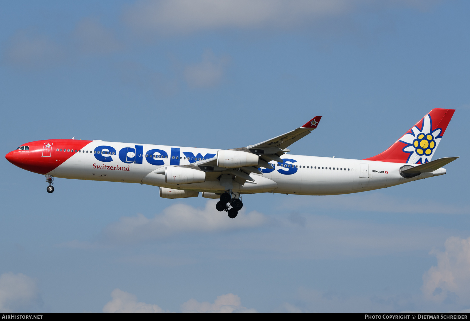 Aircraft Photo of HB-JMG | Airbus A340-313 | Edelweiss Air | AirHistory.net #722173