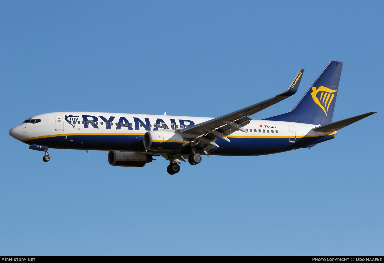 Aircraft Photo of 9H-QFE | Boeing 737-8AS | Ryanair | AirHistory.net #722199