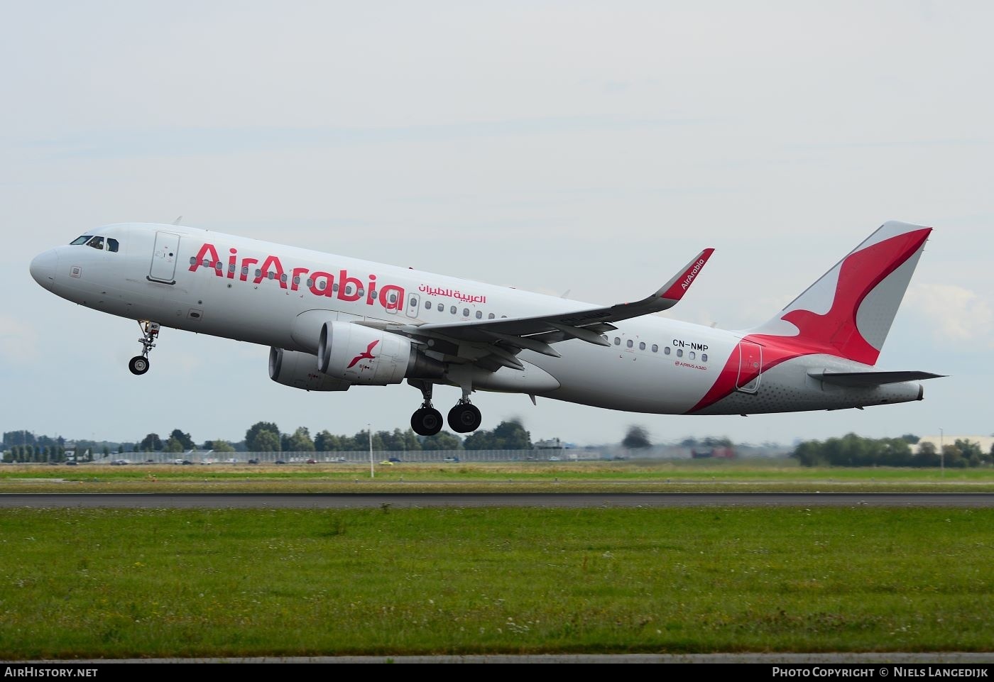 Aircraft Photo of CN-NMP | Airbus A320-214 | Air Arabia | AirHistory.net #722284
