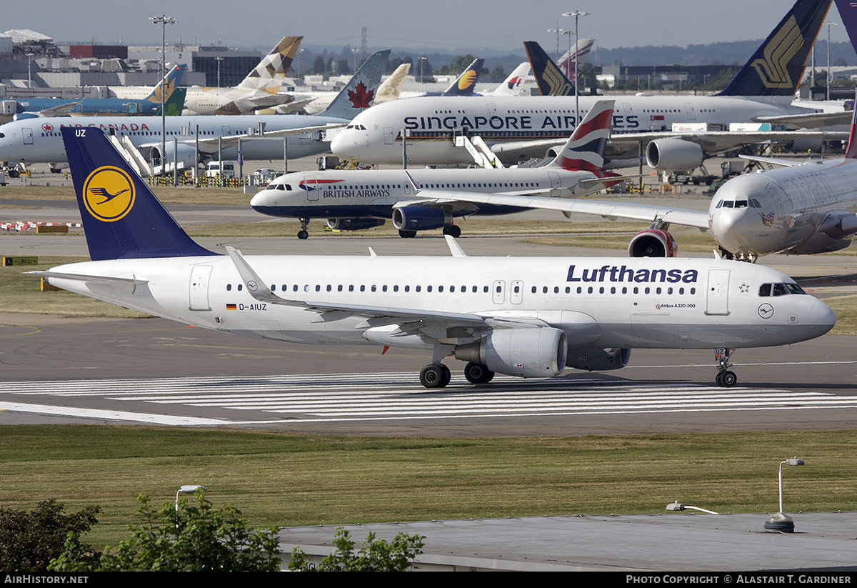 Aircraft Photo of D-AIUZ | Airbus A320-214 | Lufthansa | AirHistory.net #722288