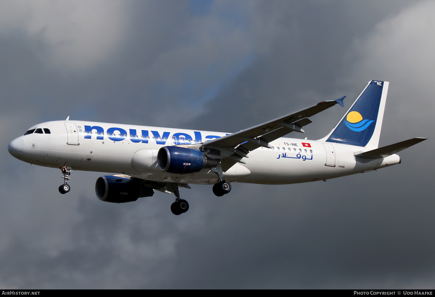 Aircraft Photo of TS-INE | Airbus A320-214 | Nouvelair Tunisie | AirHistory.net #722334