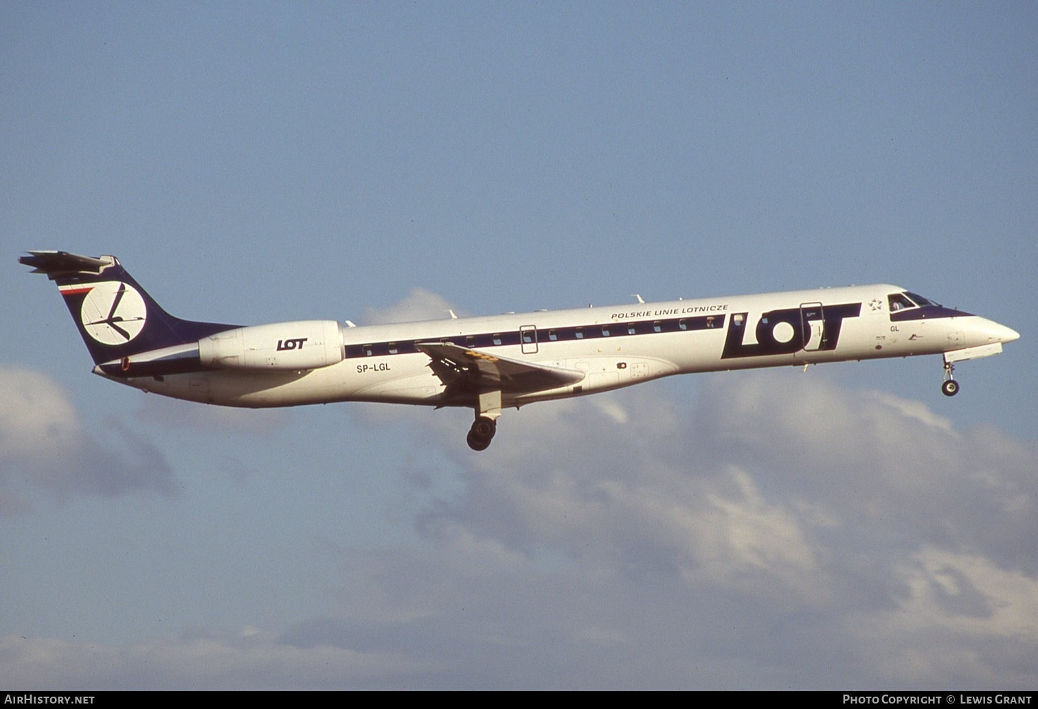 Aircraft Photo of SP-LGL | Embraer ERJ-145MP (EMB-145MP) | LOT Polish Airlines - Polskie Linie Lotnicze | AirHistory.net #722413