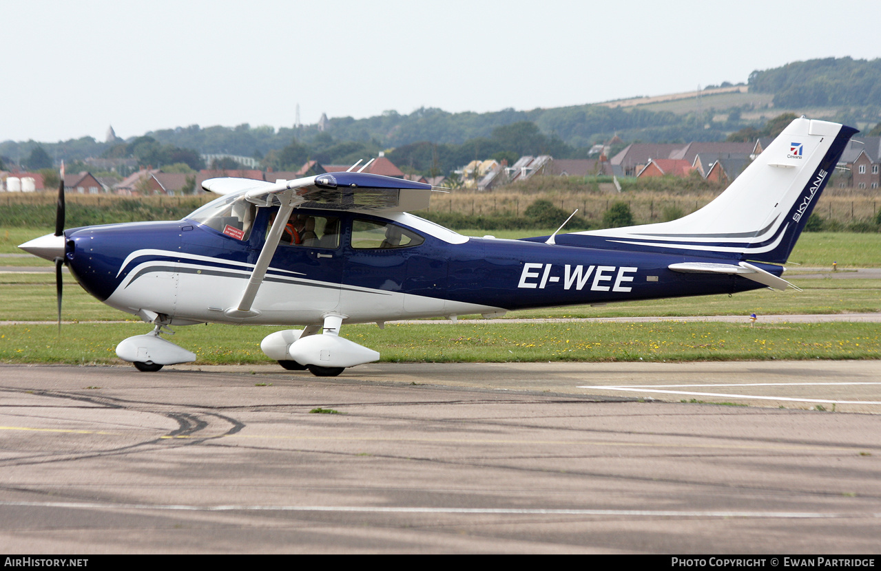 Aircraft Photo of EI-WEE | Cessna 182T Skylane | AirHistory.net #722423