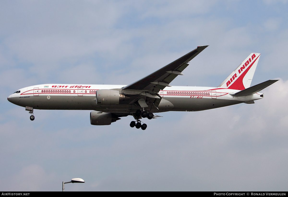 Aircraft Photo of VT-AIJ | Boeing 777-222/ER | Air India | AirHistory.net #722651
