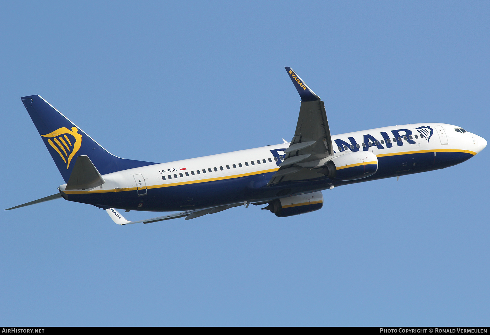 Aircraft Photo of SP-RSK | Boeing 737-800 | Ryanair | AirHistory.net #722730