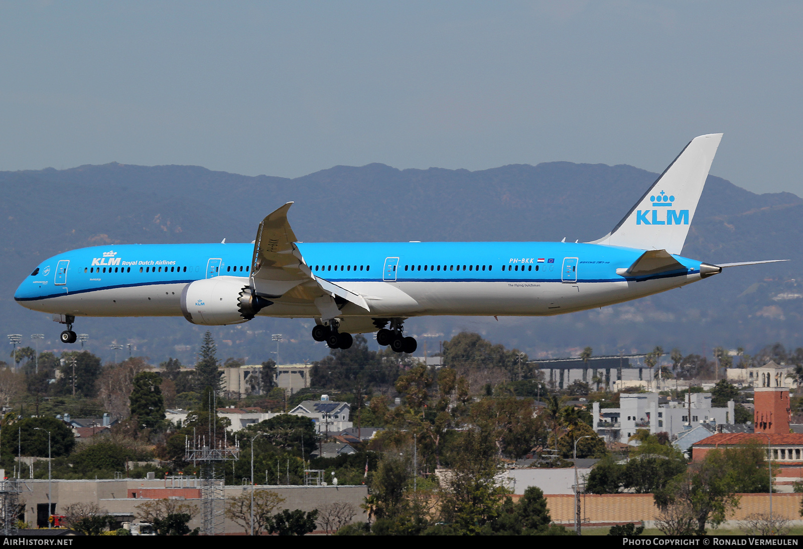 Aircraft Photo of PH-BKK | Boeing 787-10 Dreamliner | KLM - Royal Dutch Airlines | AirHistory.net #722731