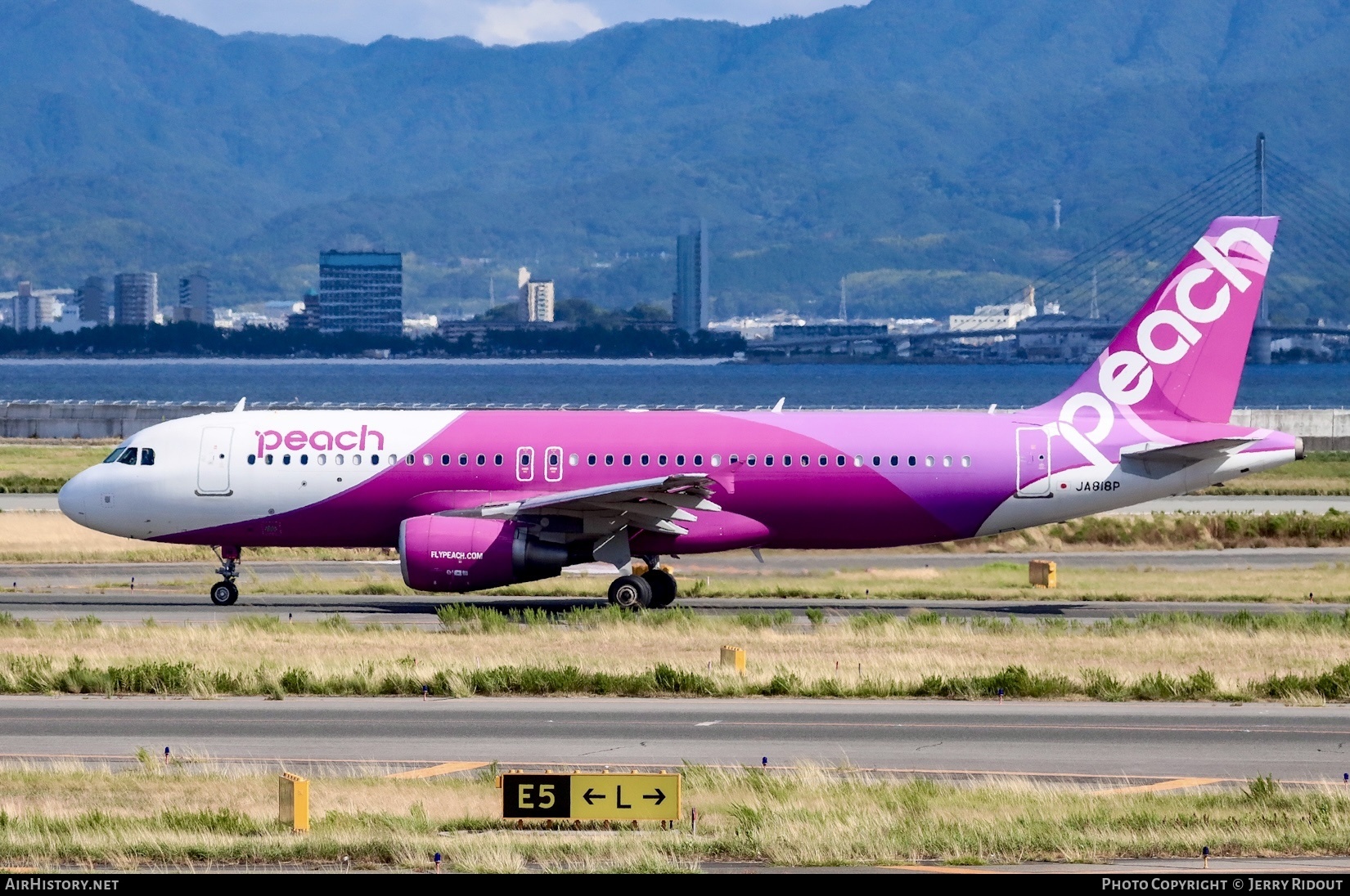 Aircraft Photo of JA818P | Airbus A320-214 | Peach Aviation | AirHistory.net #722791