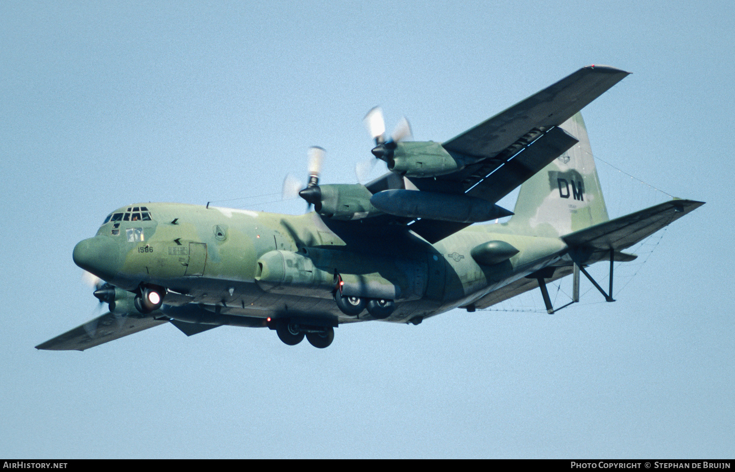 Aircraft Photo of 73-1586 / 31586 | Lockheed EC-130H Hercules (L-382) | USA - Air Force | AirHistory.net #722891