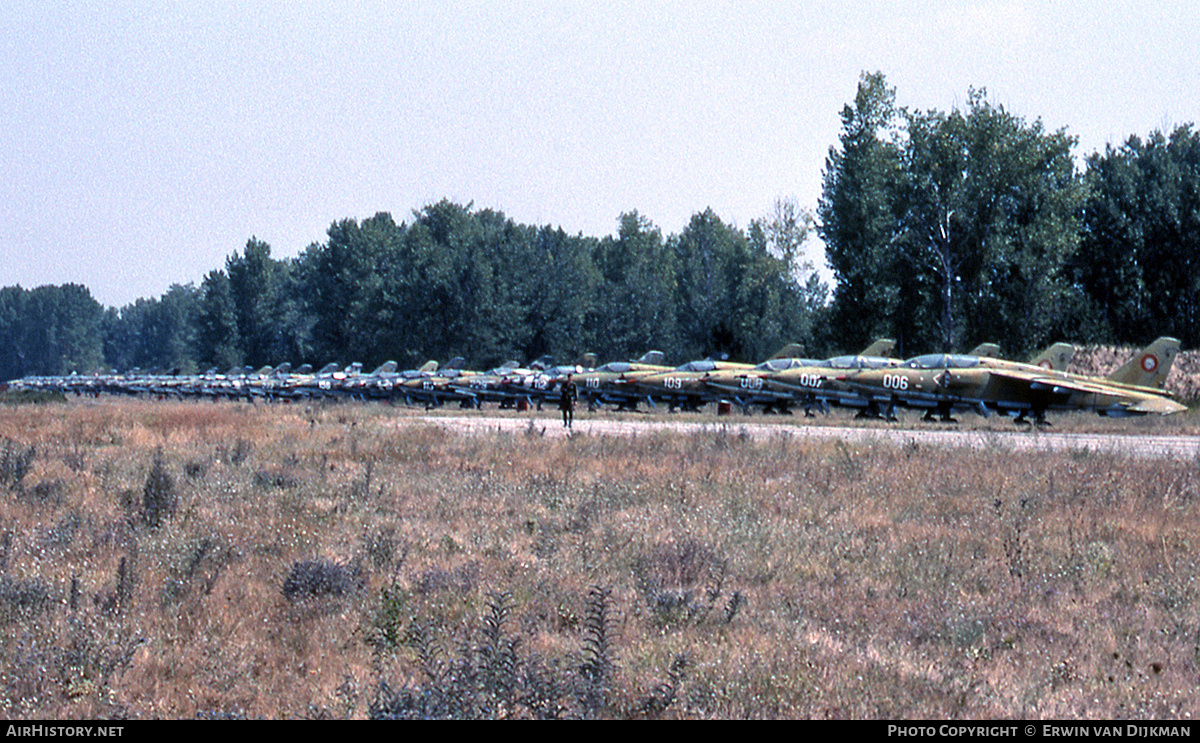 Airport photo of Craiova (LRCV / CRA) in Romania | AirHistory.net #722948