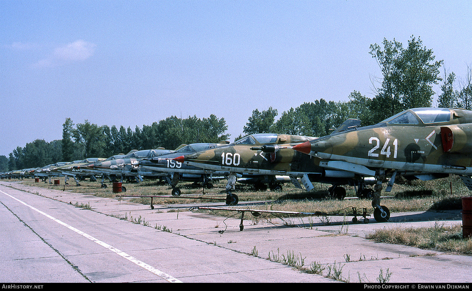 Aircraft Photo of 241 | Craiova IAR-93B Vultur | Romania - Air Force | AirHistory.net #723051