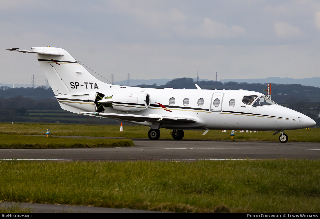 Aircraft Photo of SP-TTA | Raytheon Hawker 400XP | AirHistory.net #723077