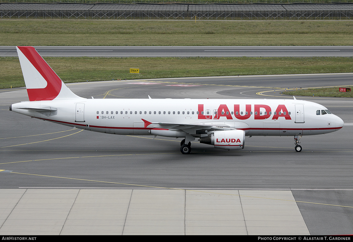 Aircraft Photo of 9H-LAX | Airbus A320-214 | Lauda | AirHistory.net #723433