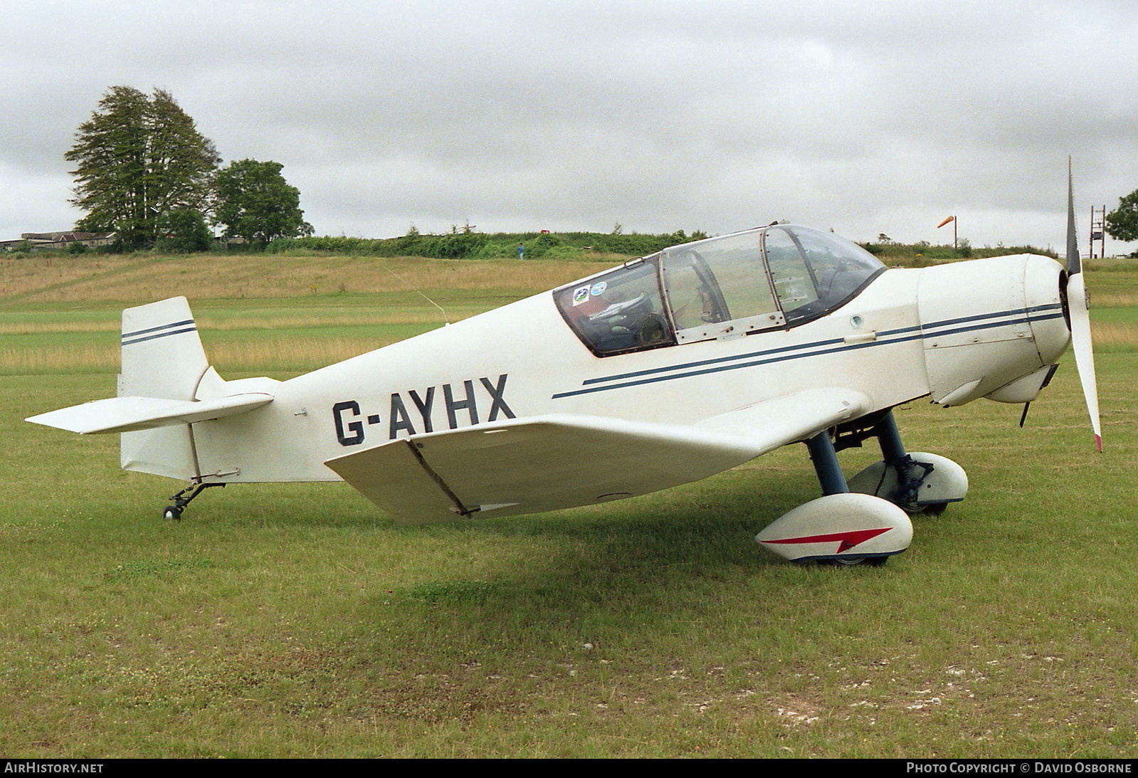 Aircraft Photo of G-AYHX | SAN Jodel D-117A | AirHistory.net #723484