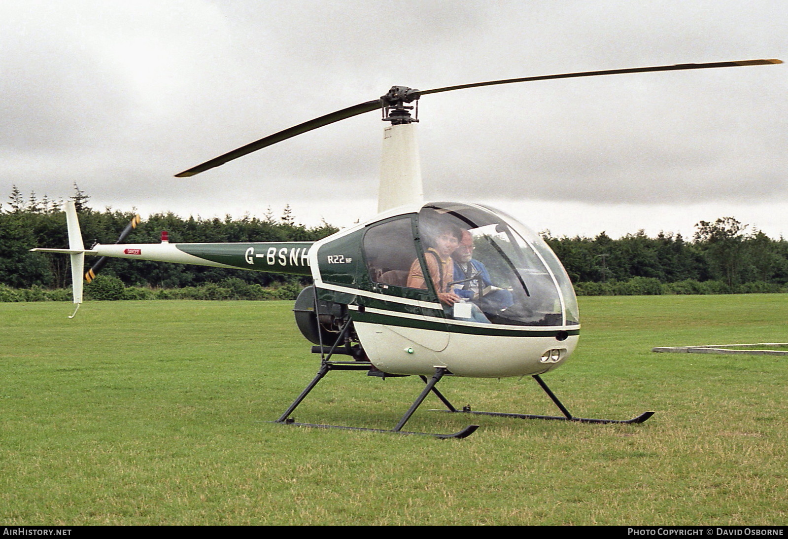 Aircraft Photo of G-BSNH | Robinson R-22HP | AirHistory.net #723537