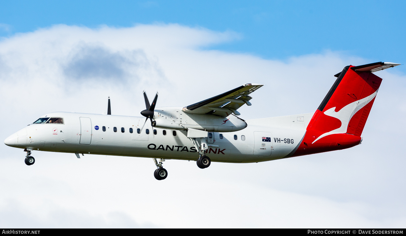 Aircraft Photo of VH-SBG | Bombardier DHC-8-315Q Dash 8 | QantasLink | AirHistory.net #723564