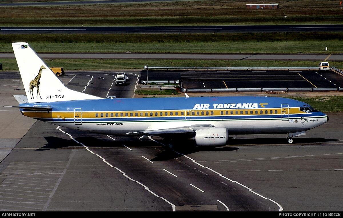 Aircraft Photo of 5H-TCA | Boeing 737-33A | Air Tanzania | AirHistory.net #723586
