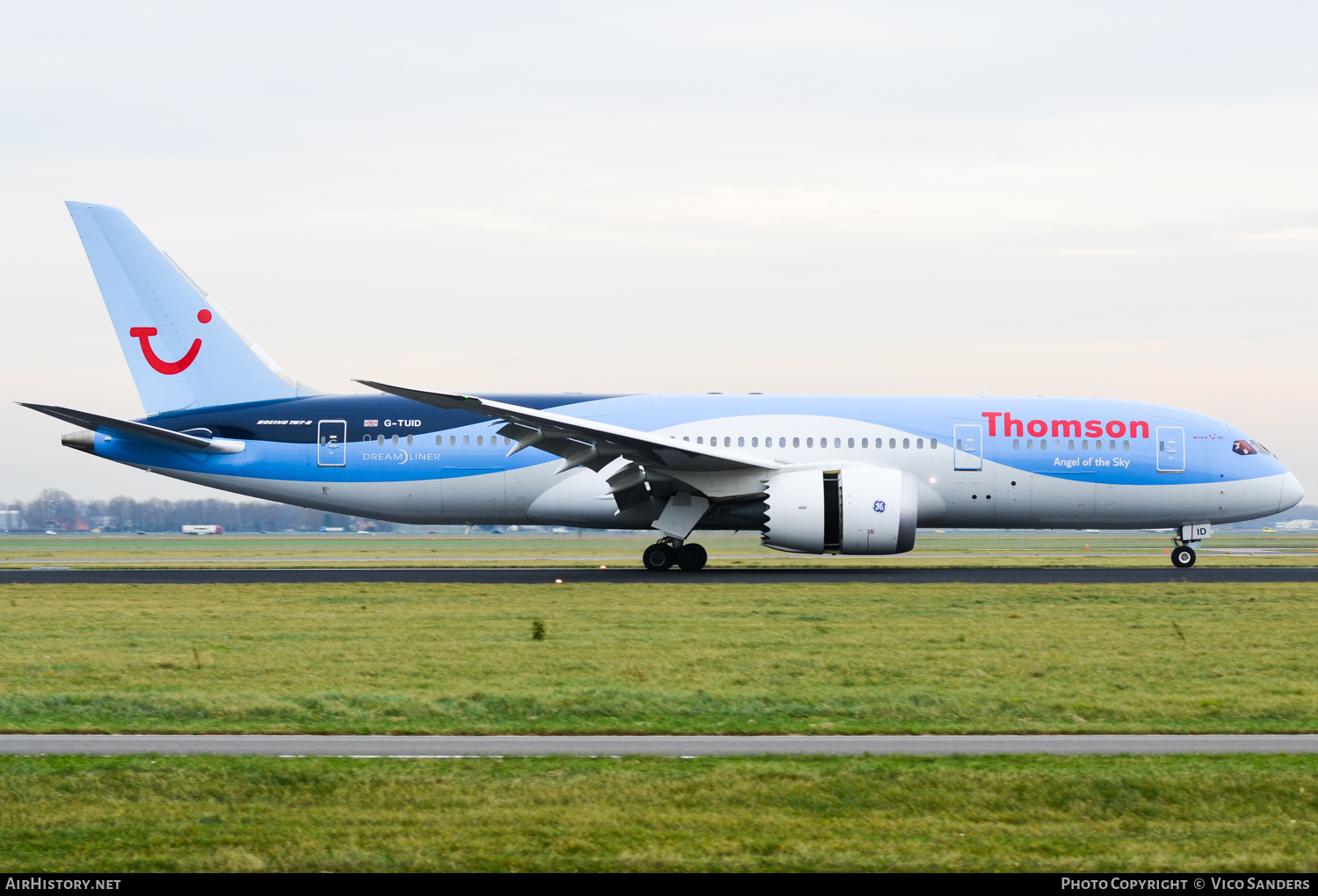 Aircraft Photo of G-TUID | Boeing 787-8 Dreamliner | Thomson Airways | AirHistory.net #723740