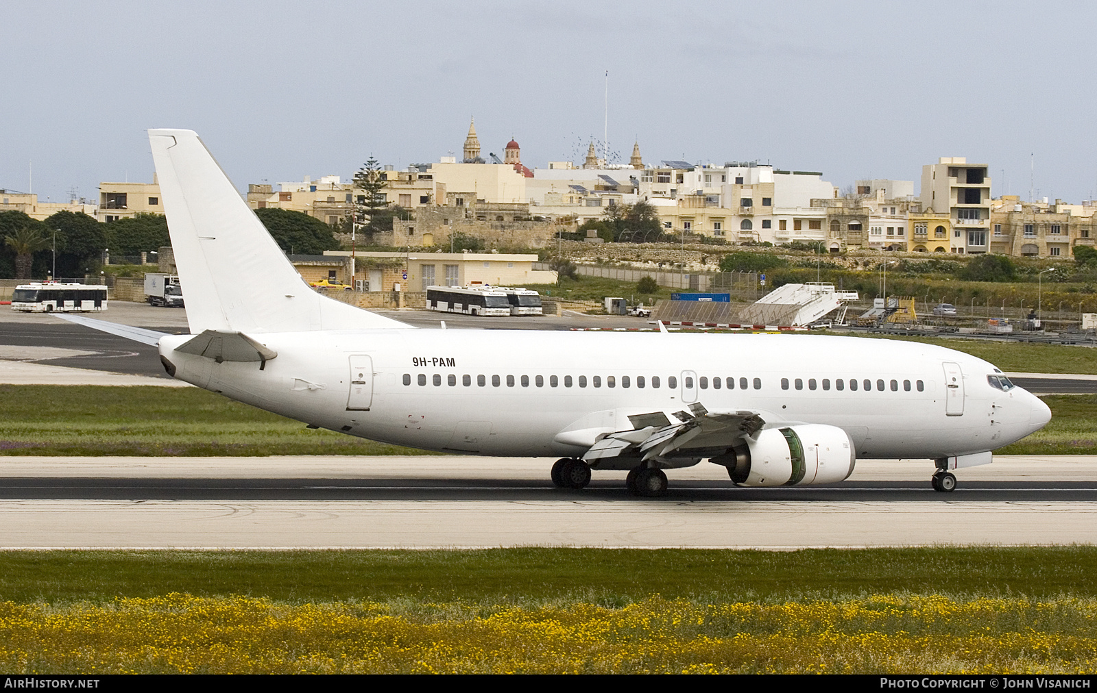 Aircraft Photo of 9H-PAM | Boeing 737-33A(QC) | AirHistory.net #723884
