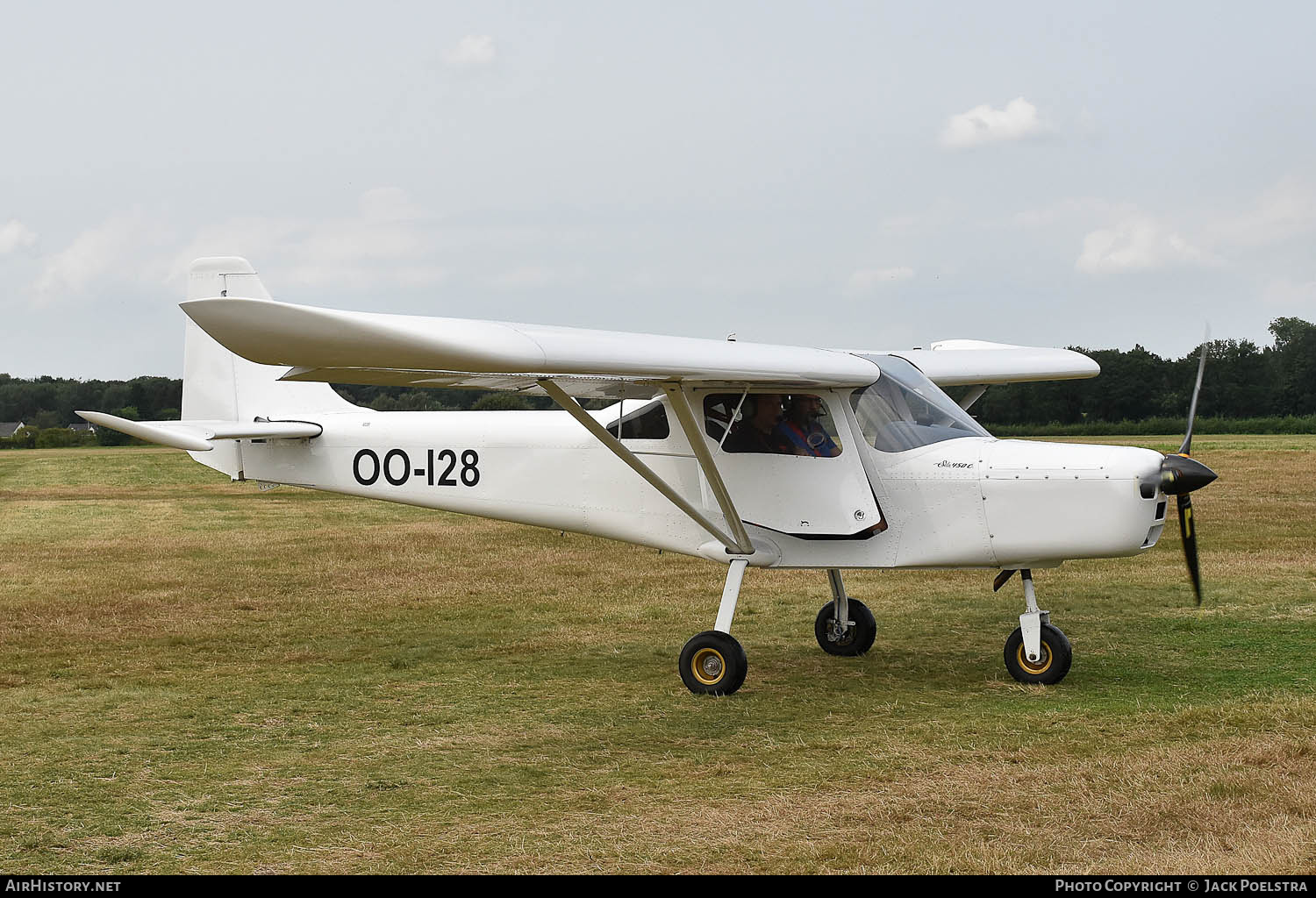 Aircraft Photo of OO-128 | Aero-East-Europe Sila-450 | AirHistory.net #724009