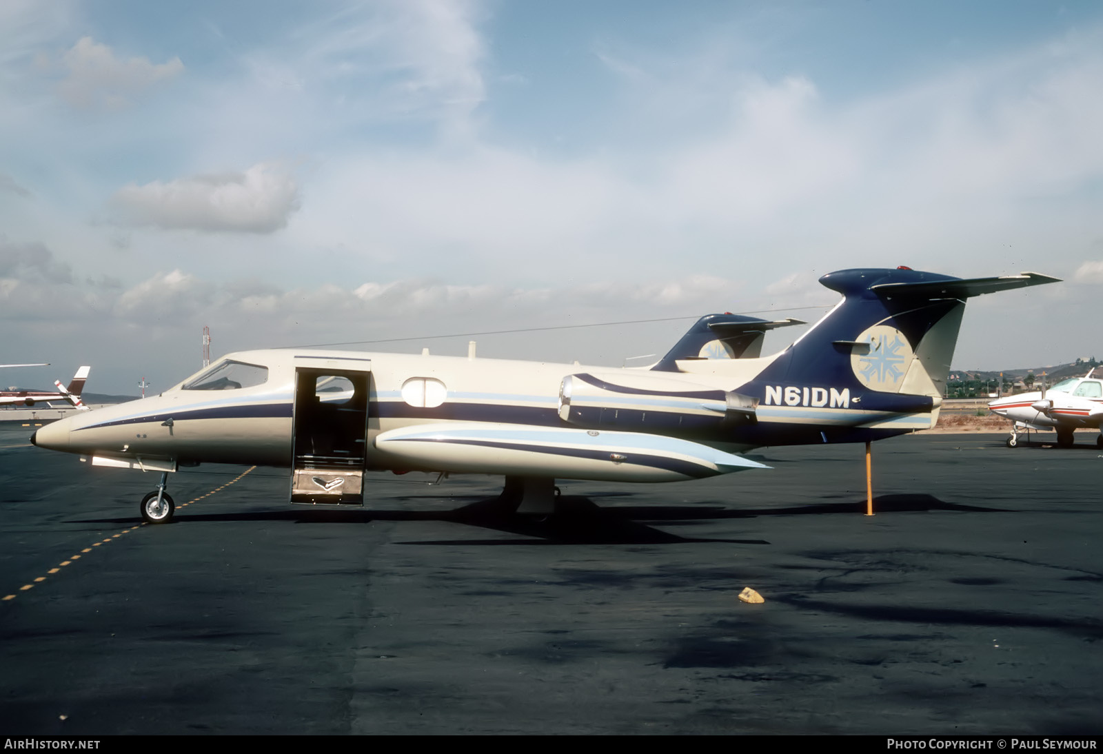 Aircraft Photo of N61DM | Gates Learjet 24B | Flight International | AirHistory.net #724014