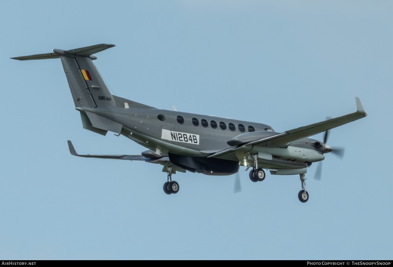 Aircraft Photo of SMR-844 / N1284B | Beechcraft B300 King Air 360ER | Sri Lanka - Air Force | AirHistory.net #724133