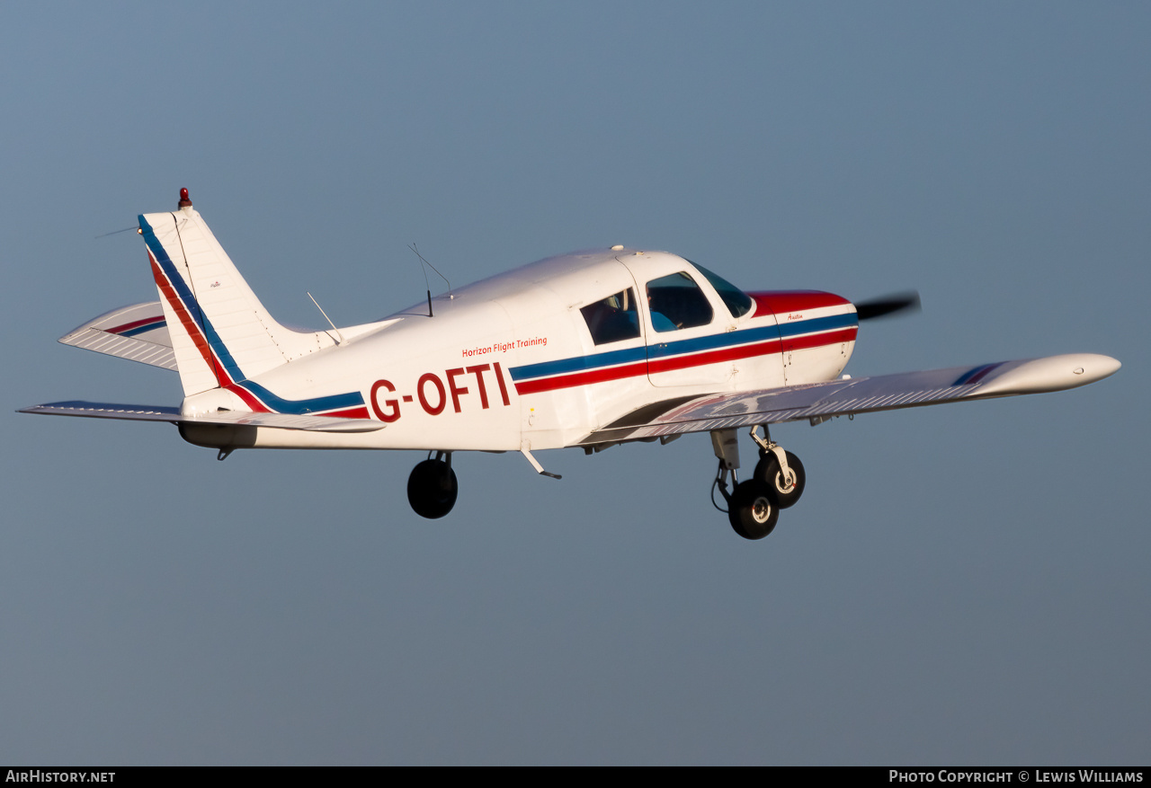 Aircraft Photo of G-OFTI | Piper PA-28-140 Cherokee | Horizon Flight Training | AirHistory.net #724147