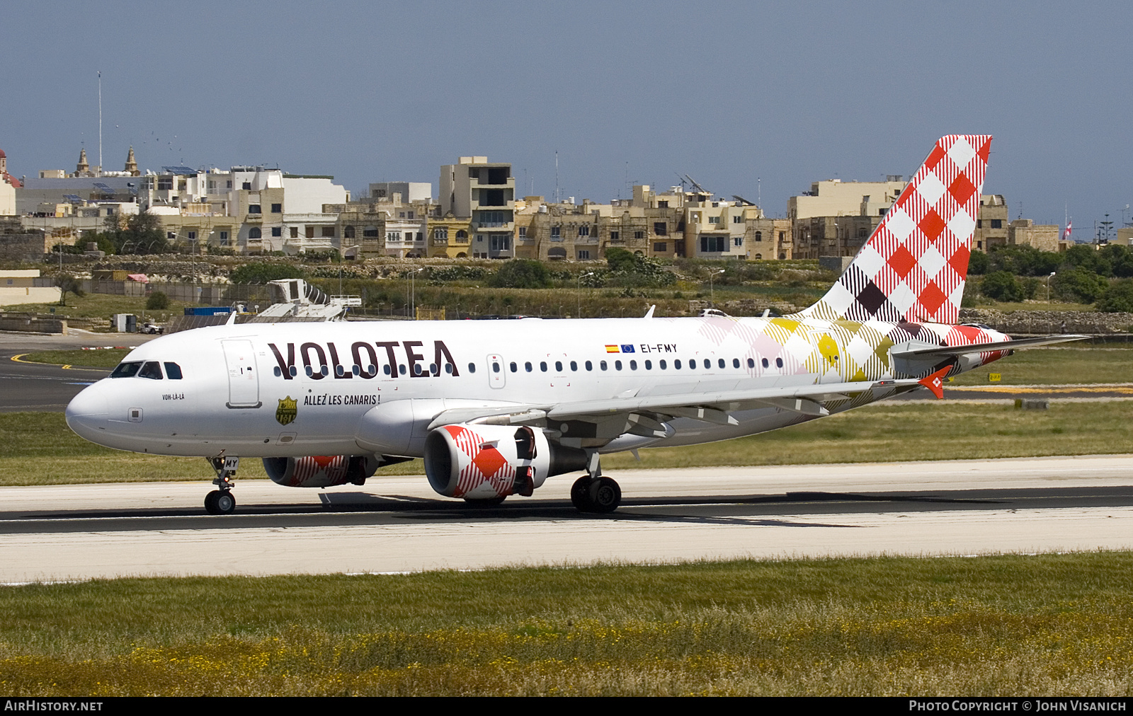 Aircraft Photo of EI-FMY | Airbus A319-111 | Volotea | AirHistory.net #724175