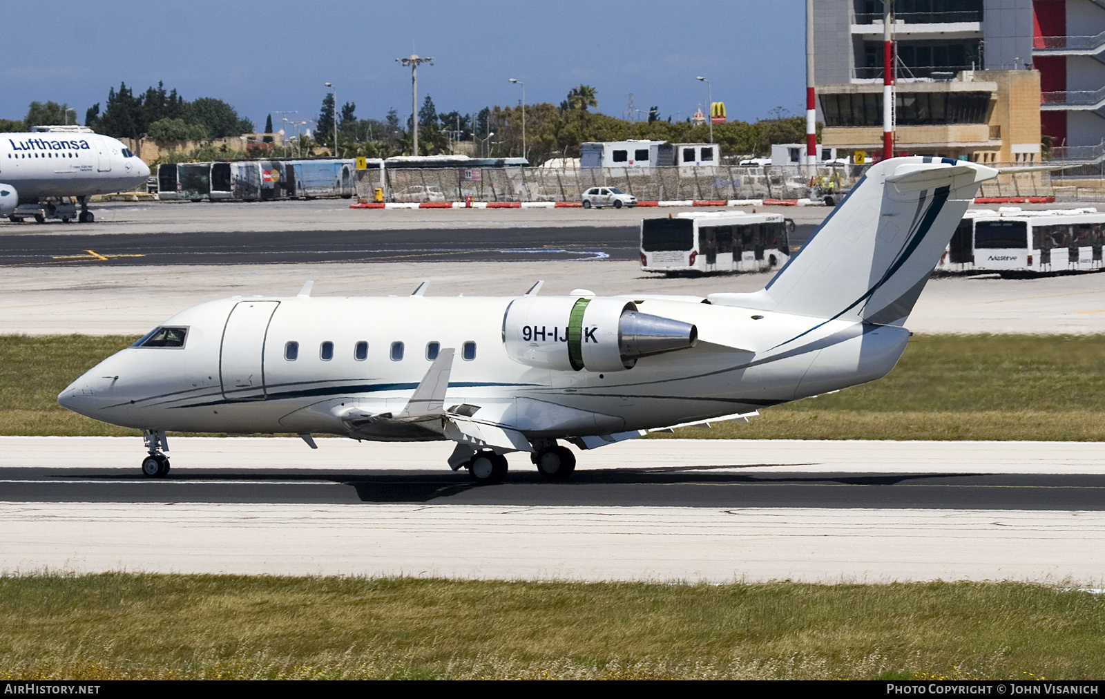Aircraft Photo of 9H-IJK | Canadair Challenger 601 (CL-600-2A12) | AirHistory.net #724383