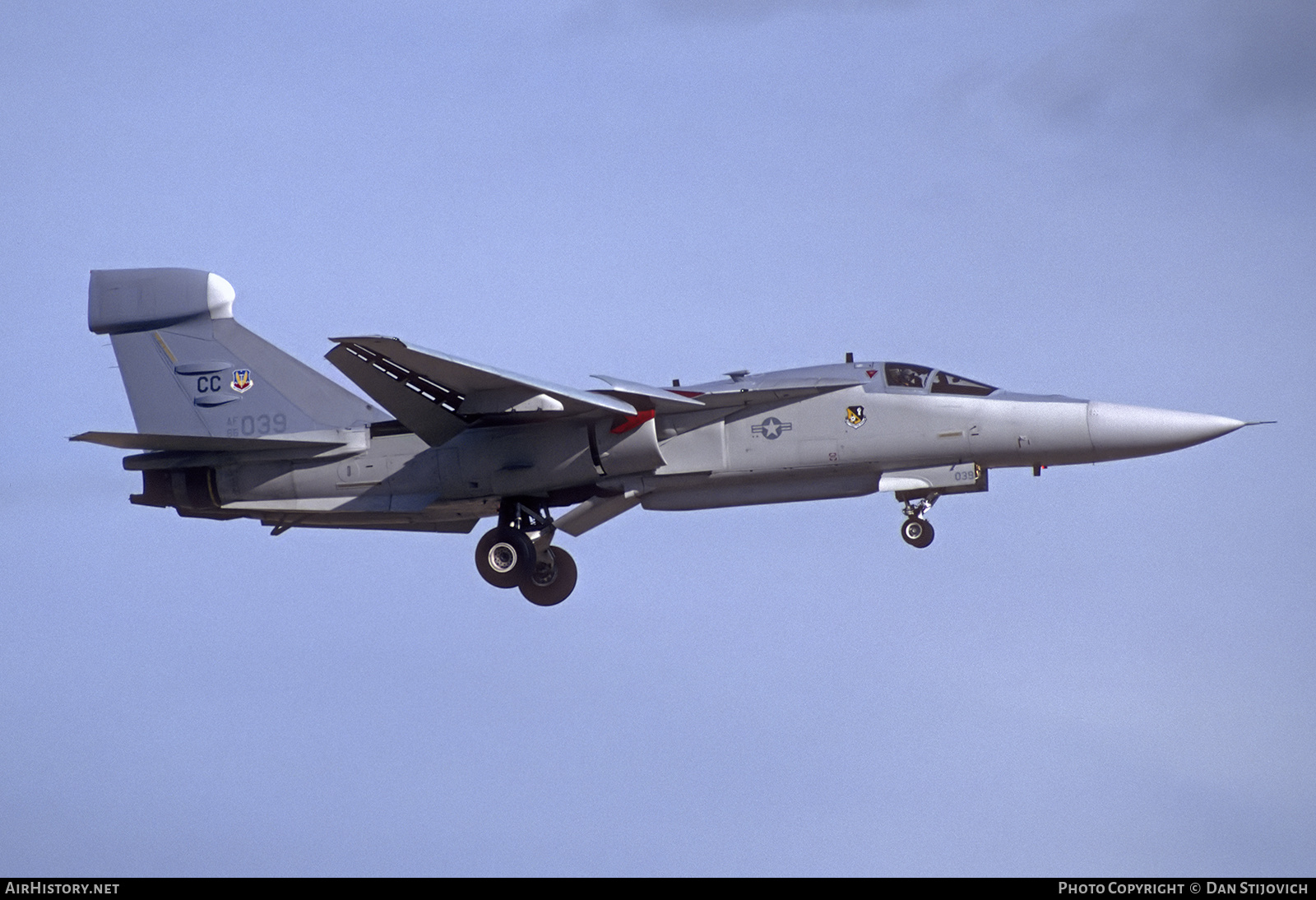 Aircraft Photo of 66-0039 / AF66-039 | General Dynamics EF-111A Raven | USA - Air Force | AirHistory.net #724406