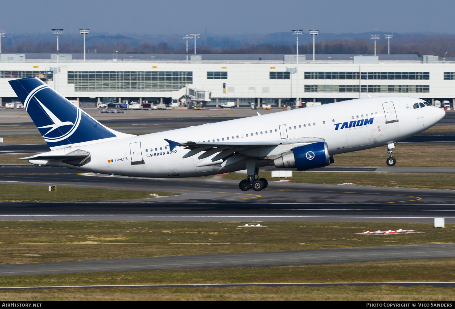 Aircraft Photo of YR-LCB | Airbus A310-325/ET | TAROM - Transporturile Aeriene Române | AirHistory.net #724413
