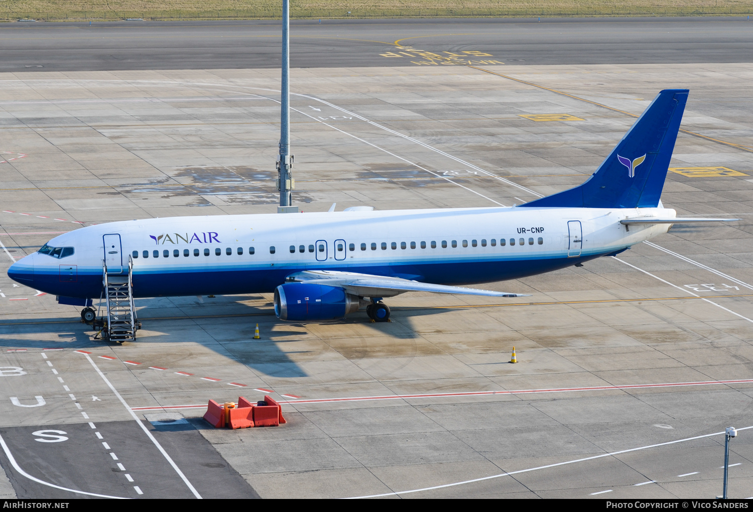 Aircraft Photo of UR-CNP | Boeing 737-4Y0 | YanAir | AirHistory.net #724581