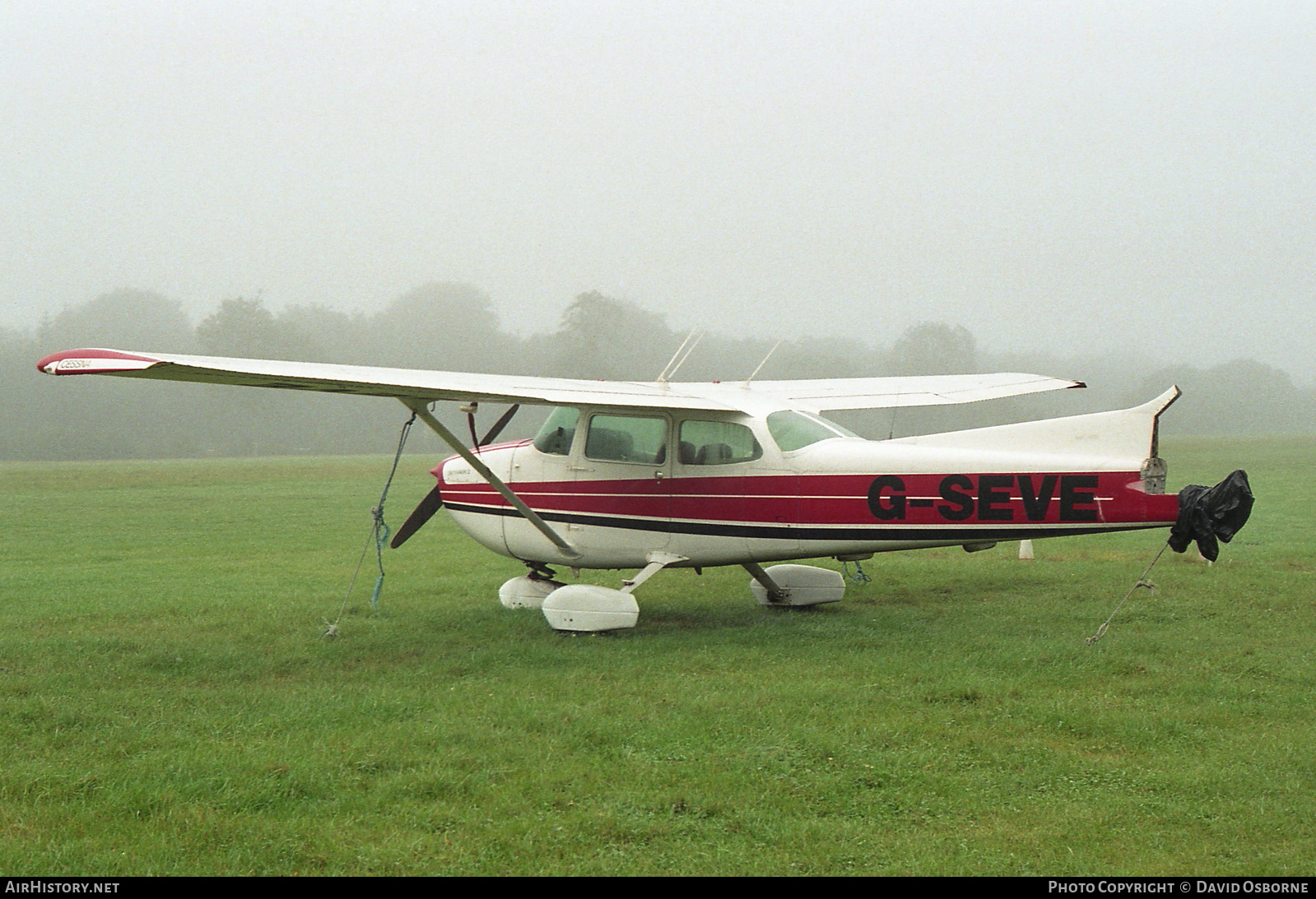 Aircraft Photo of G-SEVE | Cessna 172N Skyhawk II | AirHistory.net #724656