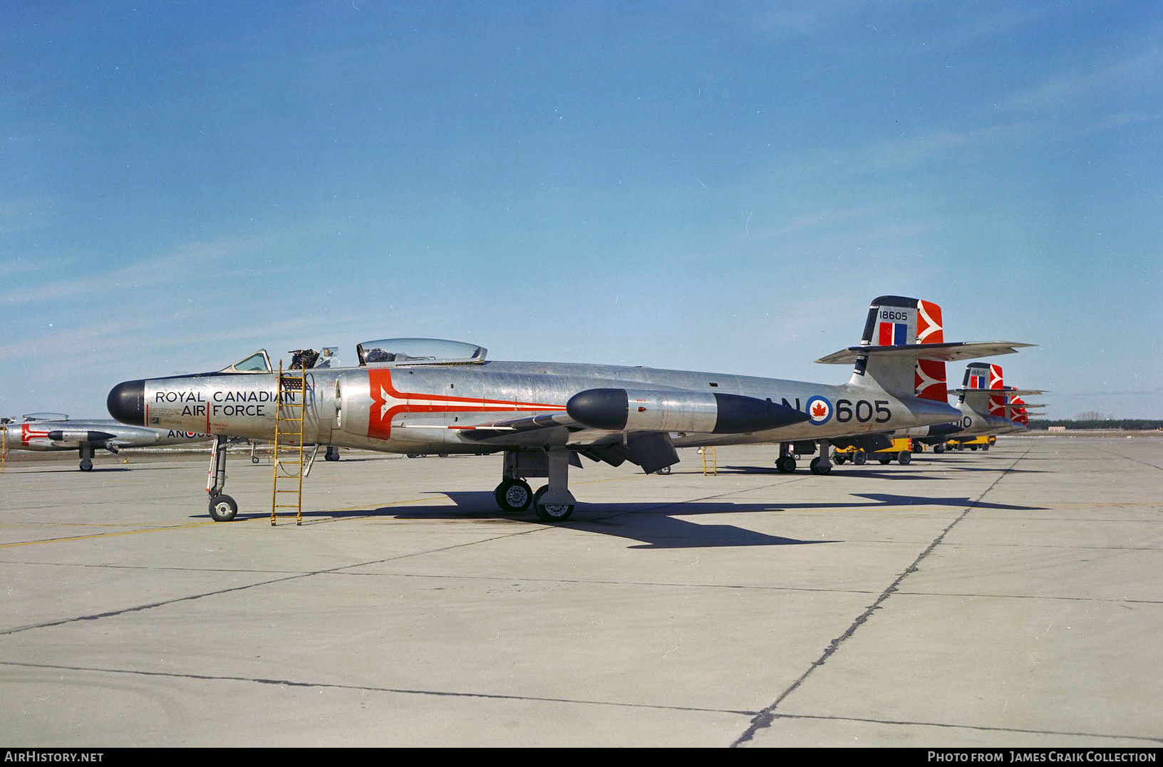 Aircraft Photo of 18605 | Avro Canada CF-100 Canuck Mk.5 | Canada - Air Force | AirHistory.net #724679