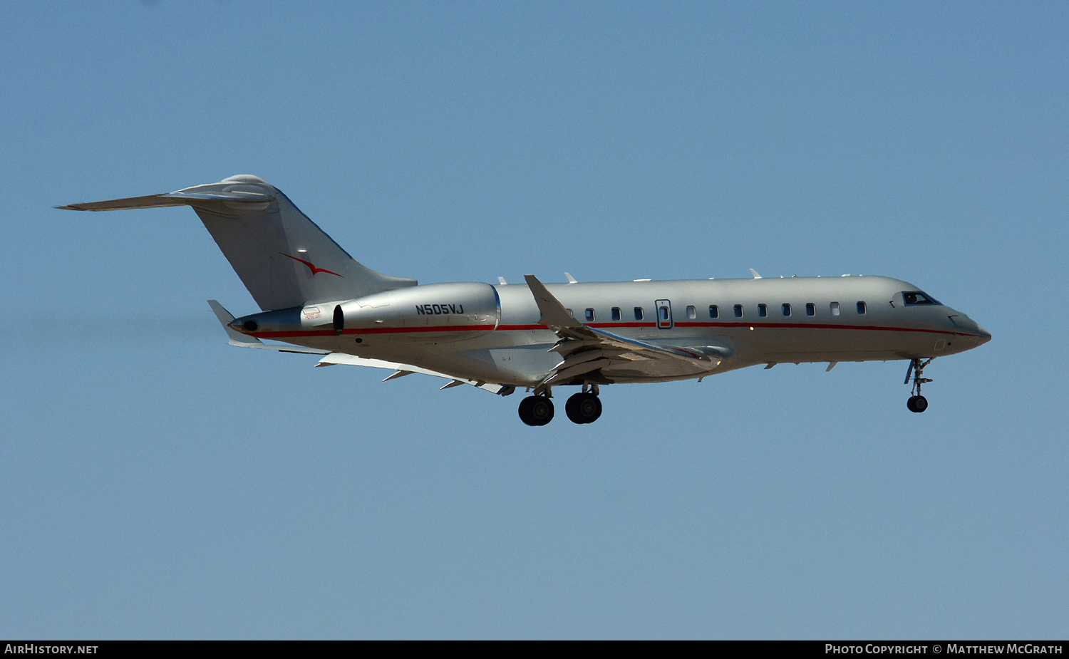 Aircraft Photo of N505VJ | Bombardier Global 5000 (BD-700-1A11) | VistaJet | AirHistory.net #724709