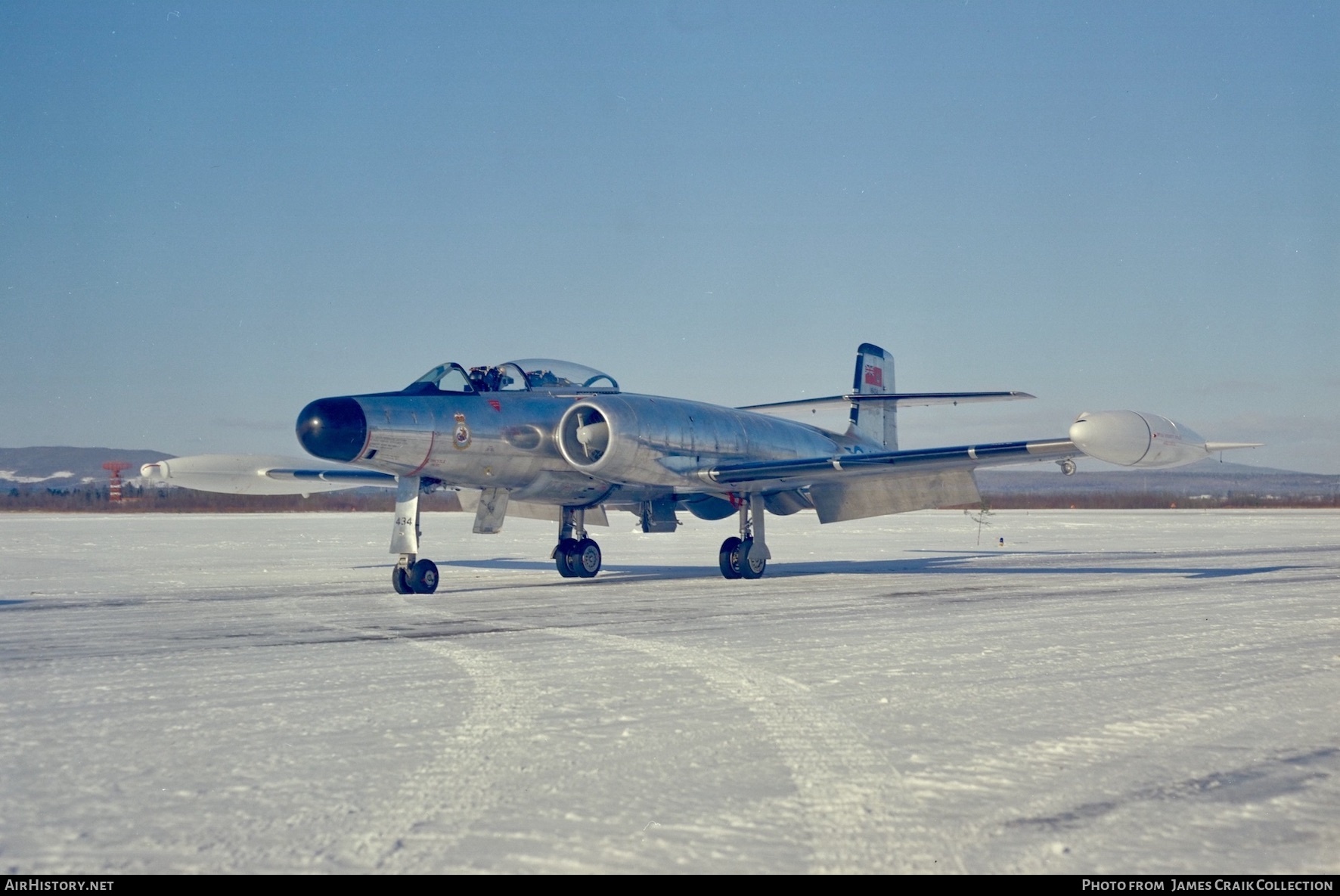 Aircraft Photo of 18434 | Avro Canada CF-100 Canuck Mk.4B | Canada - Air Force | AirHistory.net #724734