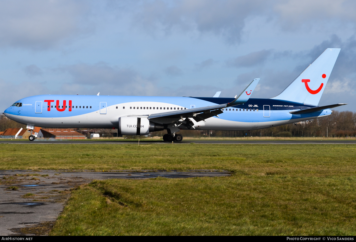 Aircraft Photo of OO-JNL | Boeing 767-304/ER | TUI | AirHistory.net #724867