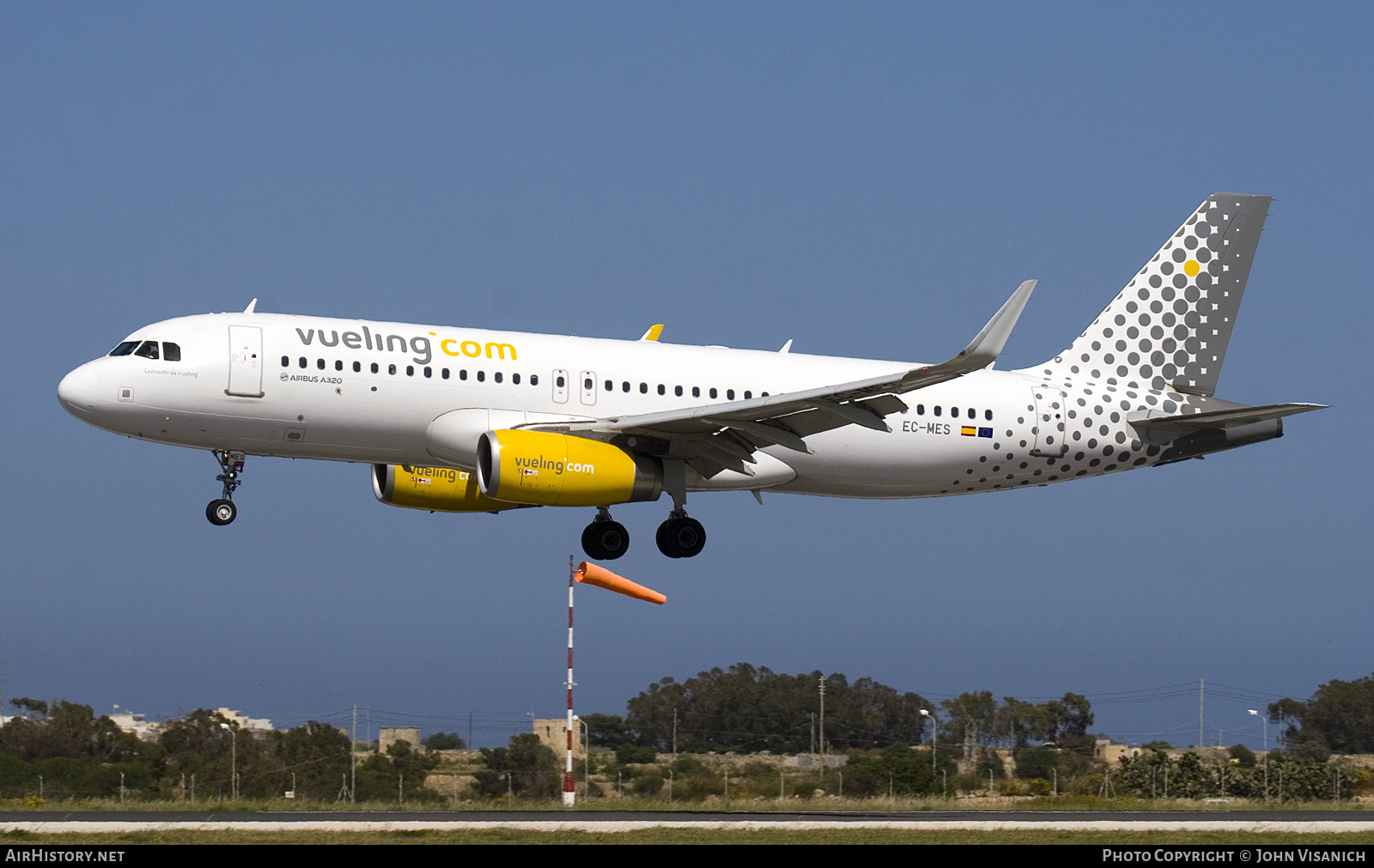 Aircraft Photo of EC-MES | Airbus A320-232 | Vueling Airlines | AirHistory.net #724869