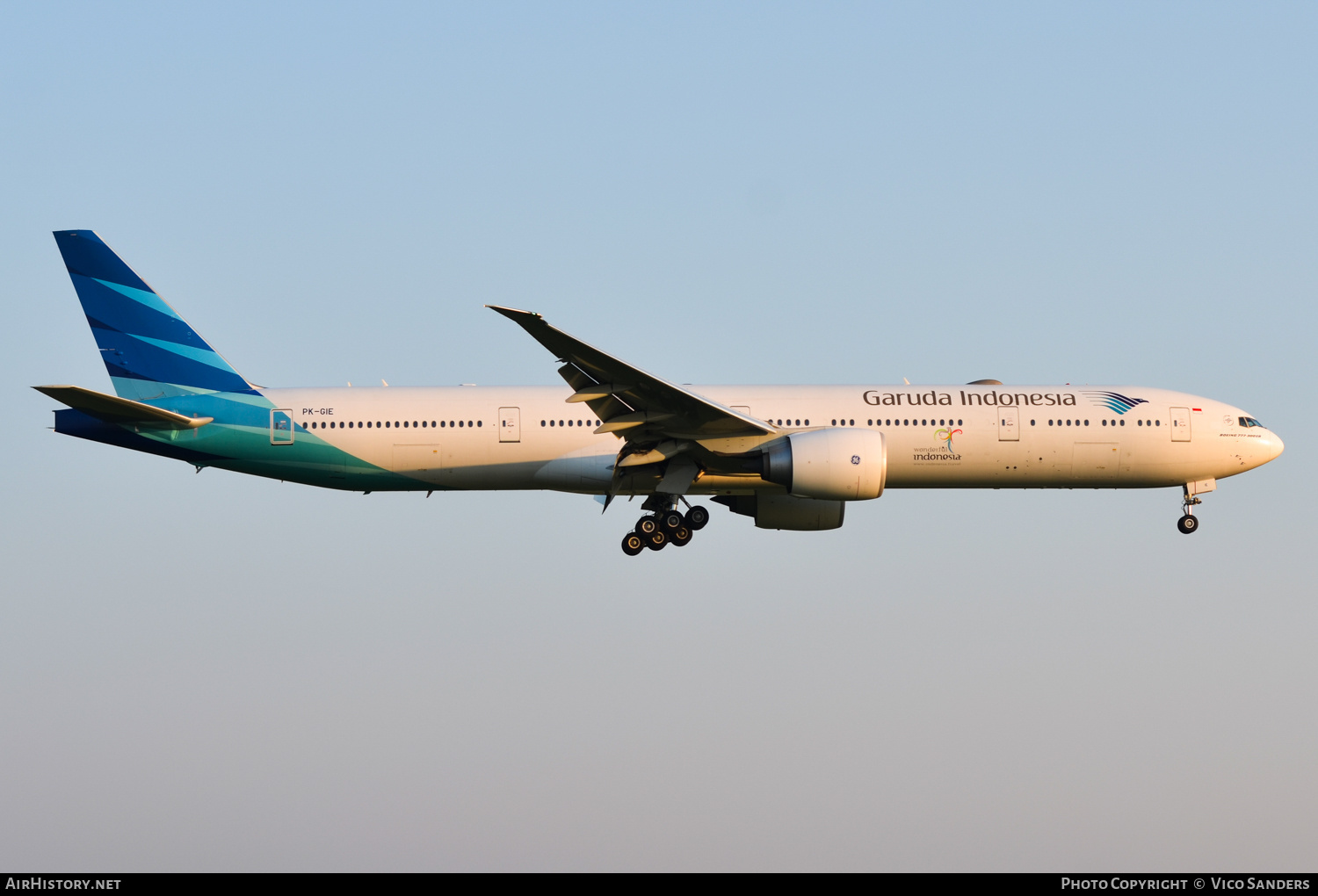 Aircraft Photo of PK-GIE | Boeing 777-3U3/ER | Garuda Indonesia | AirHistory.net #724878