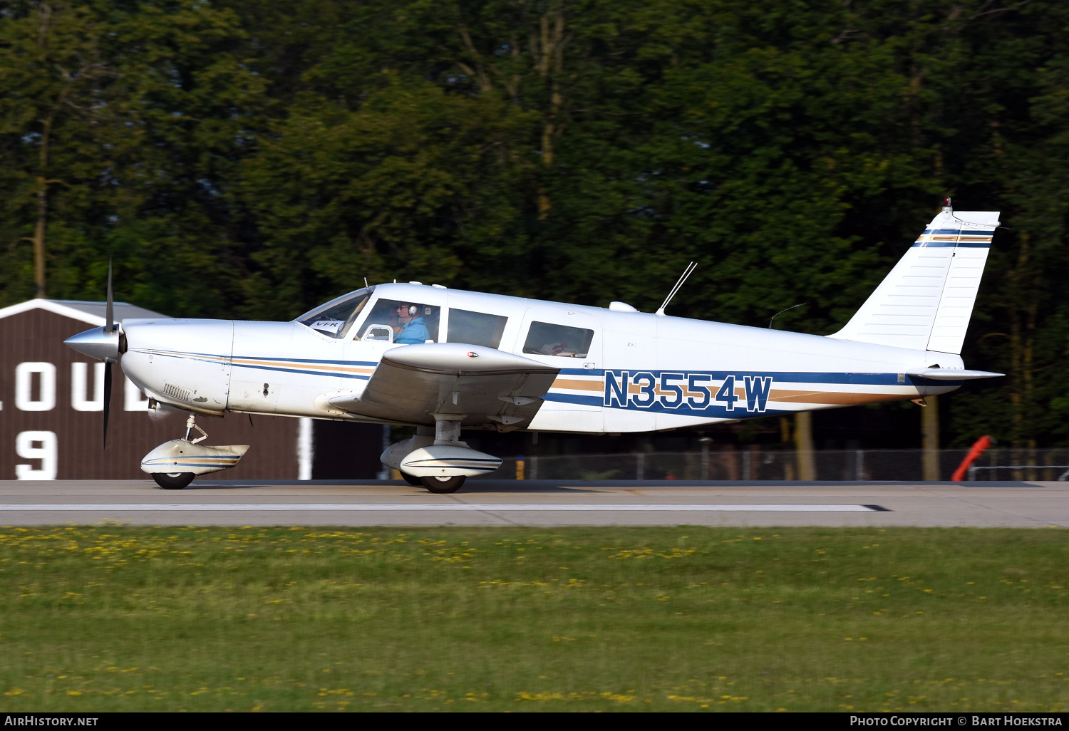 Aircraft Photo of N3354W | Piper PA-32-260 Cherokee Six | AirHistory.net #724933