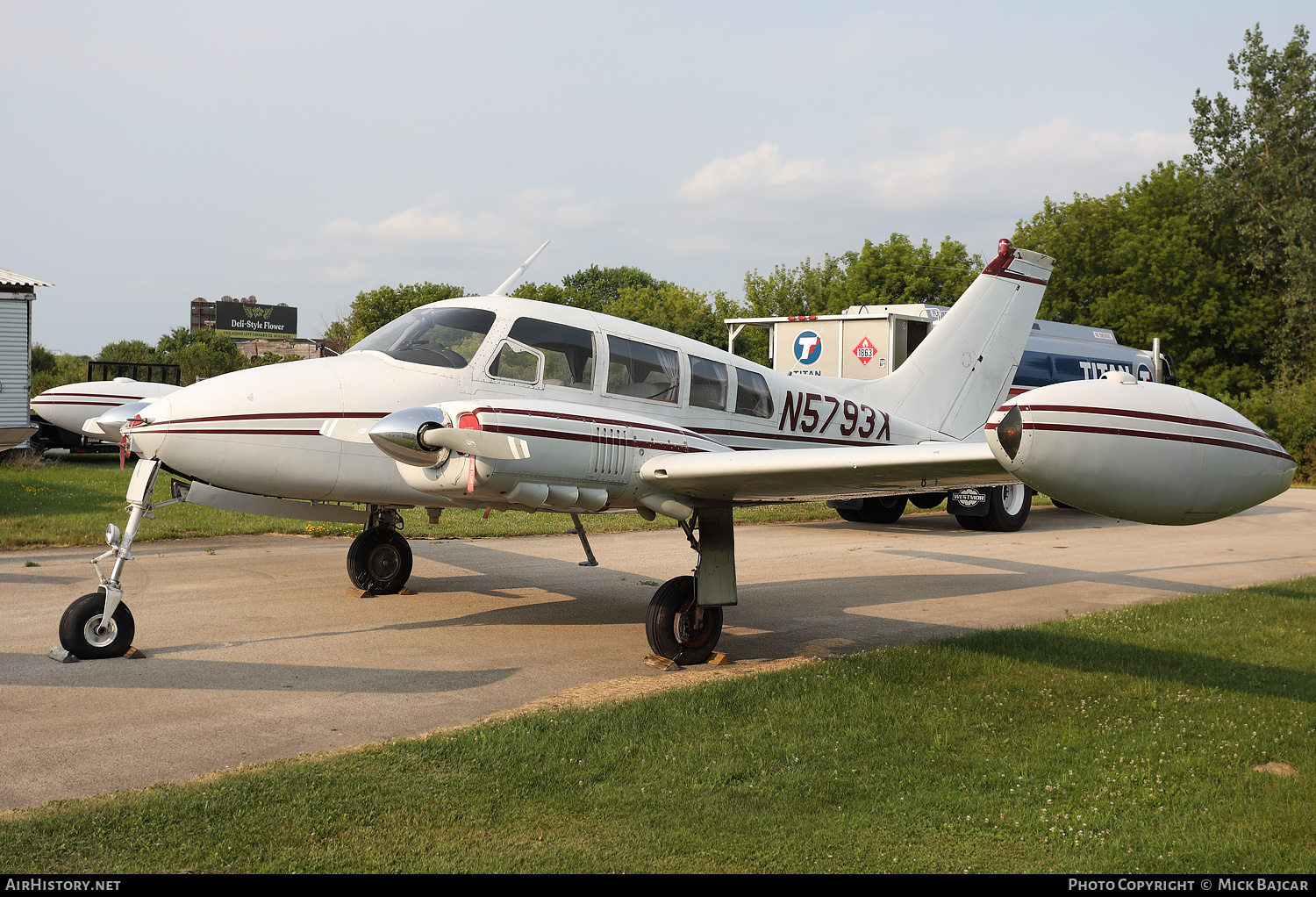 Aircraft Photo of N5793X | Cessna 320 Skyknight | AirHistory.net #724947