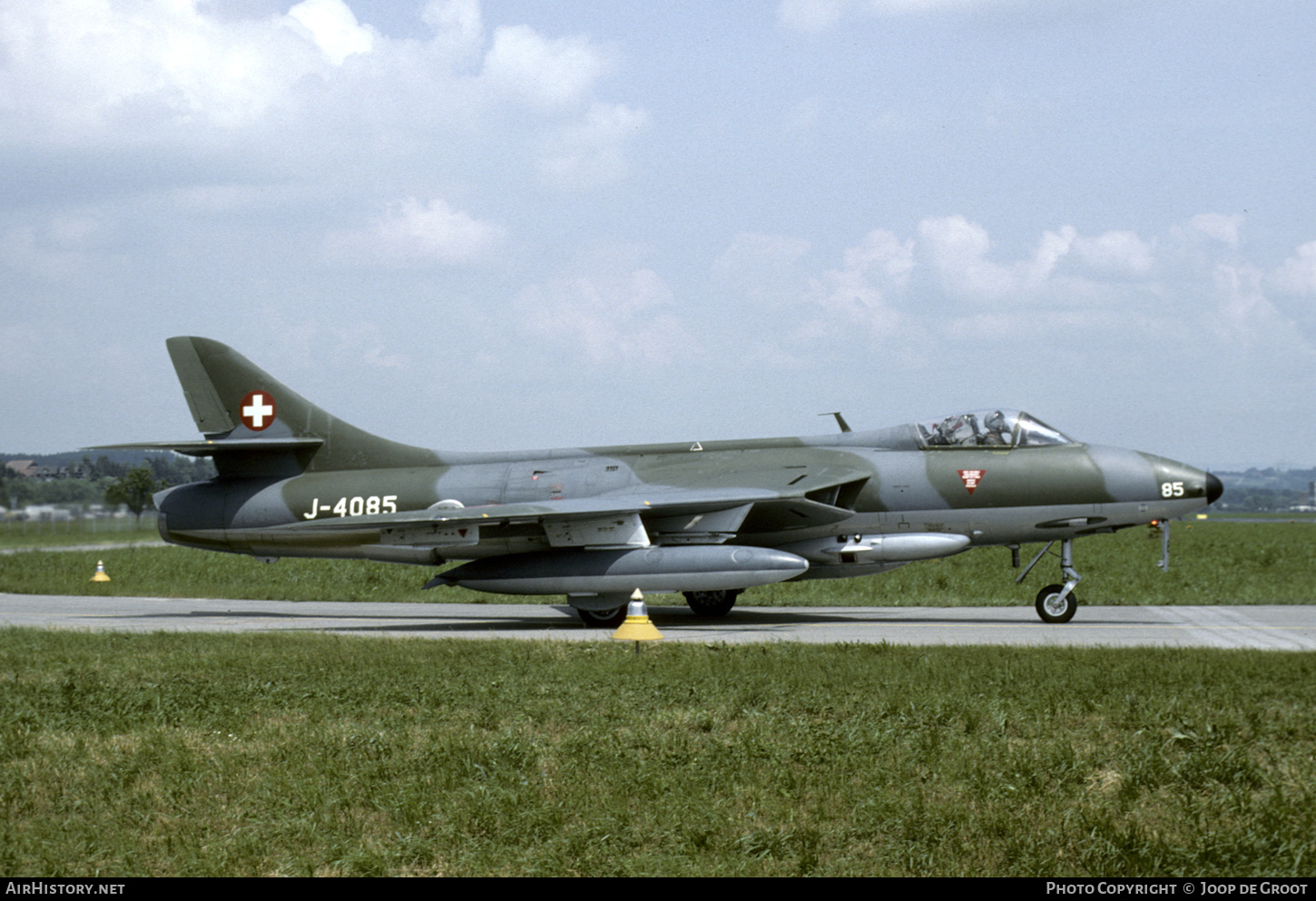 Aircraft Photo of J-4085 | Hawker Hunter F58 | Switzerland - Air Force | AirHistory.net #724977