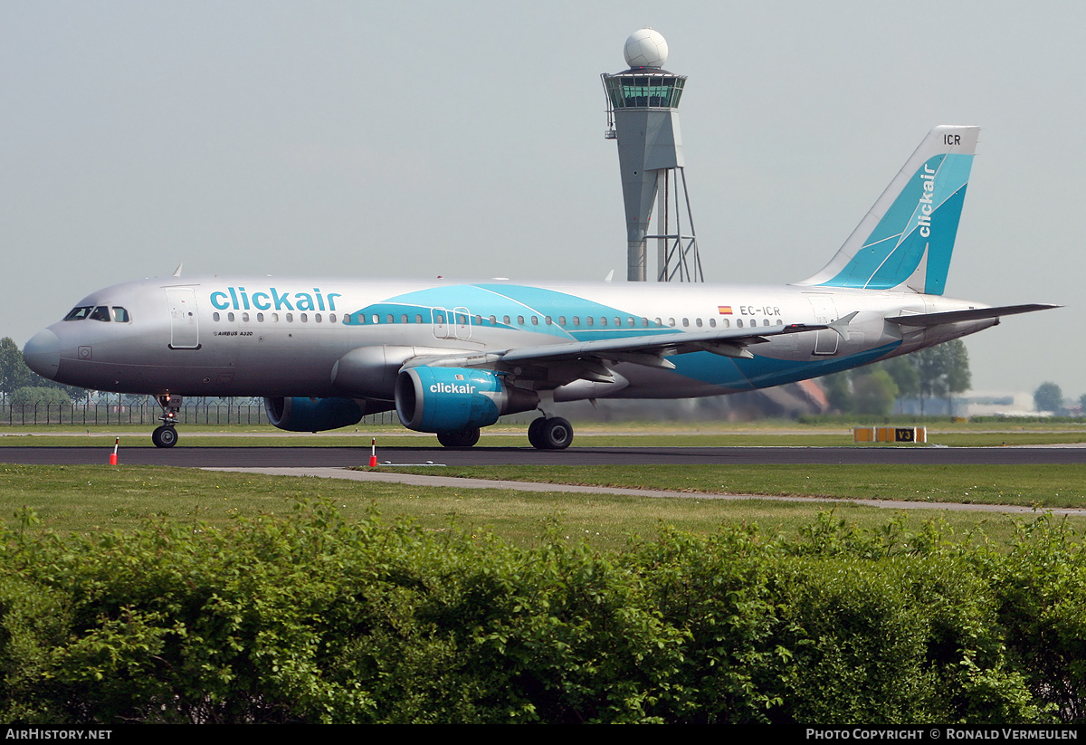 Aircraft Photo of EC-ICR | Airbus A320-211 | Clickair | AirHistory.net #725061