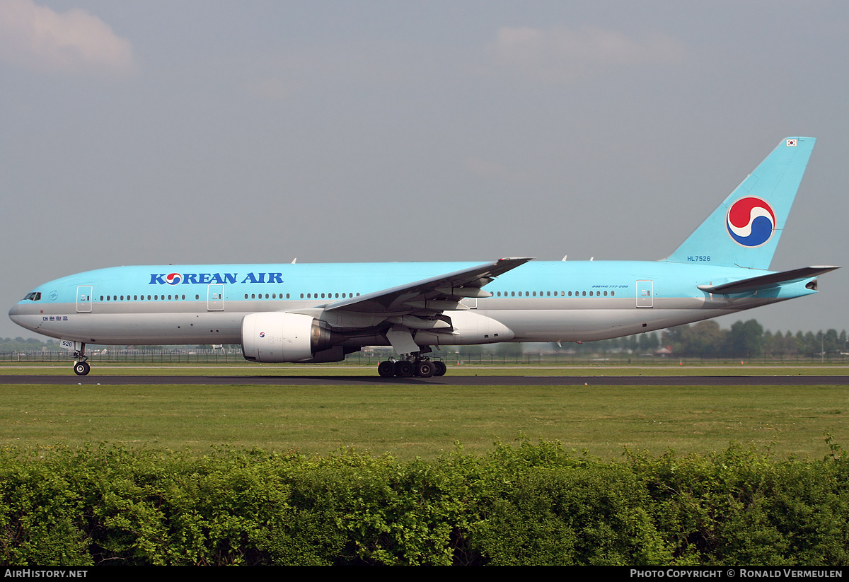 Aircraft Photo of HL7526 | Boeing 777-2B5/ER | Korean Air | AirHistory.net #725092