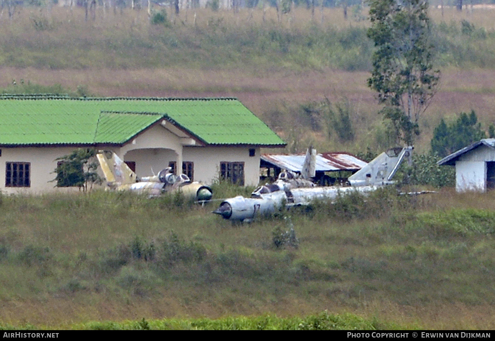 Aircraft Photo of 17 | Mikoyan-Gurevich MiG-21bis | Laos - Air Force | AirHistory.net #725198