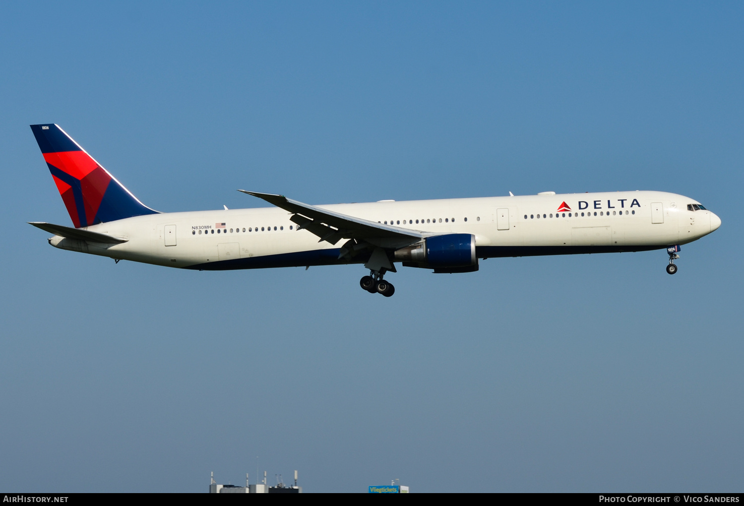 Aircraft Photo of N830MH | Boeing 767-432/ER | Delta Air Lines | AirHistory.net #725267
