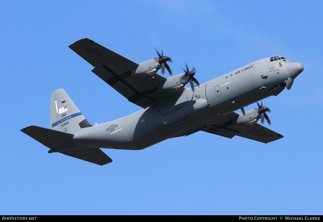 Aircraft Photo of 17-5900 / 75900 | Lockheed Martin C-130J-30 Hercules | USA - Air Force | AirHistory.net #725371